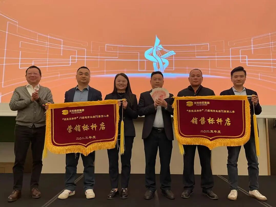 18ce9281d24e10984250e796c3c6e38a.jpg 18ce9281d24e10984250e796c3c6e38a.jpg