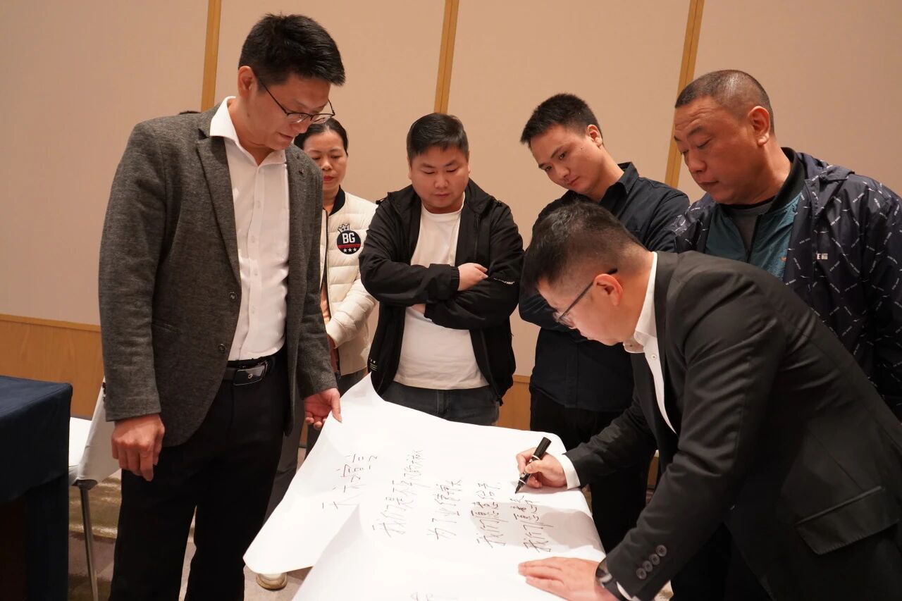 14898237c00c48934994bdb2eea4da6a.jpg 14898237c00c48934994bdb2eea4da6a.jpg